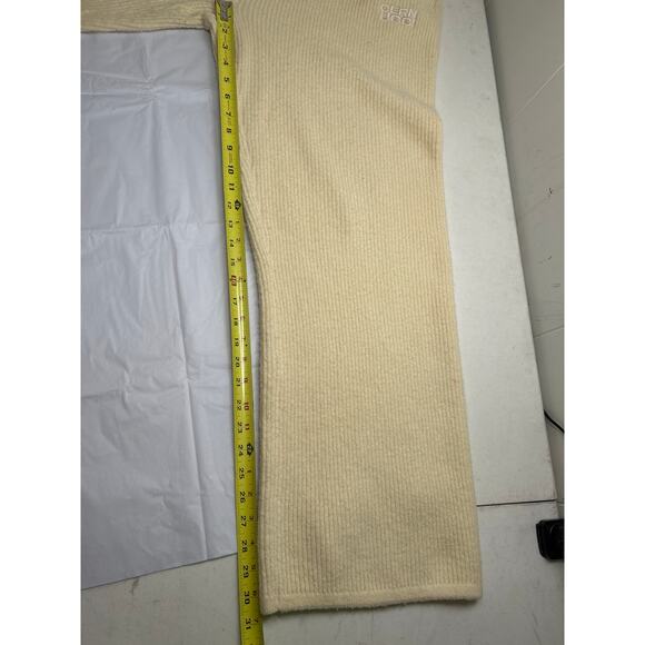 Cernucci women’s ribbed knit joggers in Oatmeal. Size M. - Picture 6 of 7